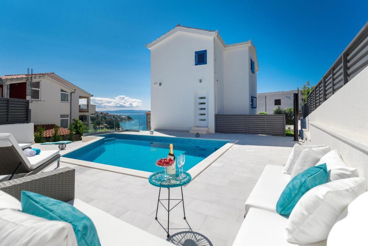 Villa Miholina - With Heated Swimming Pool Trogir Eksteriør billede
