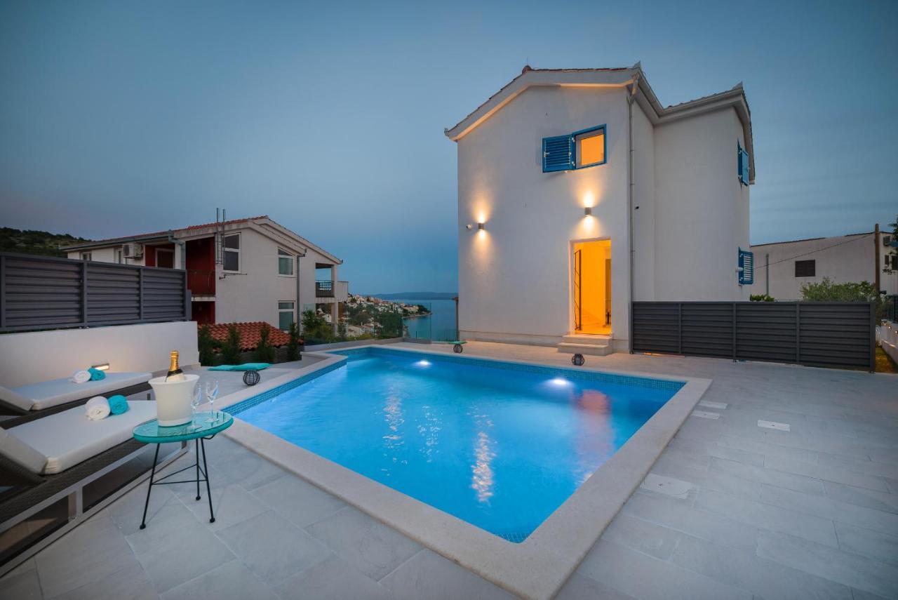 Villa Miholina - With Heated Swimming Pool Trogir Eksteriør billede